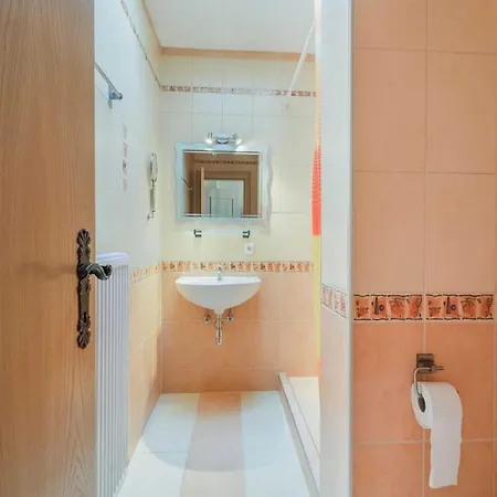 Vila Amazing Chalet In Neustift Im Stubai With Sauna- What'app - 0034-635-520-036 - For Reservations! Neustift im Stubaital