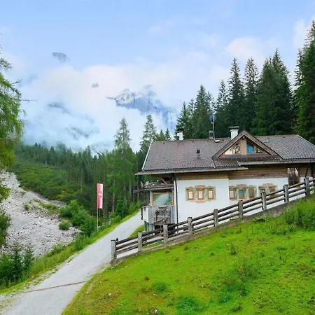 Amazing Chalet In Neustift Im Stubai With Sauna- What'app - 0034-635-520-036 - For Reservations! * Neustift im Stubaital
